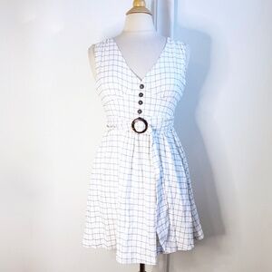 Gilli Cotton Blend Check Mini White Sleeveless Dress Size M w/ Belt Fit & Flare